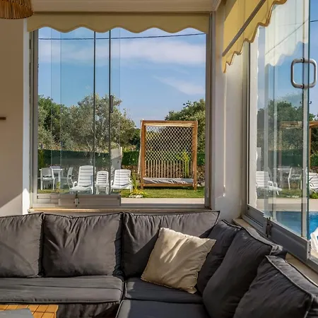 Belong Vandrerhjem *