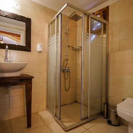 אכסניה Belong Çeşme